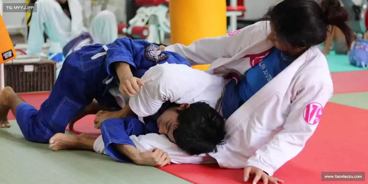 星空·体育中国综合💪每一次挥汗，都是对自己的超越 —— 加入我们，拥抱活力人生！